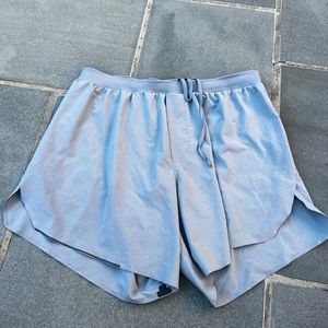 Lululemon mens shorts size: large